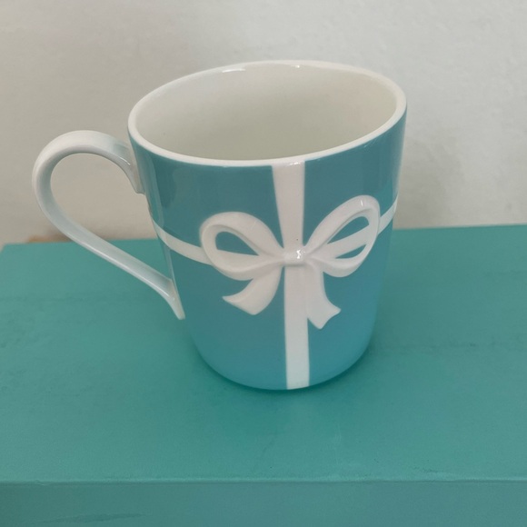 Tiffany & Co. Blue and White Ribbon Mug Set,Box,cards,Collectible Retired BNWOT - Picture 6 of 15